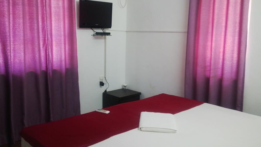Bed and Breakfast Sugar Plum Macedo Palms Бага Экстерьер фото
