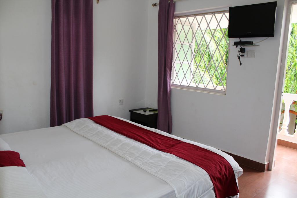 Bed and Breakfast Sugar Plum Macedo Palms Бага Номер фото
